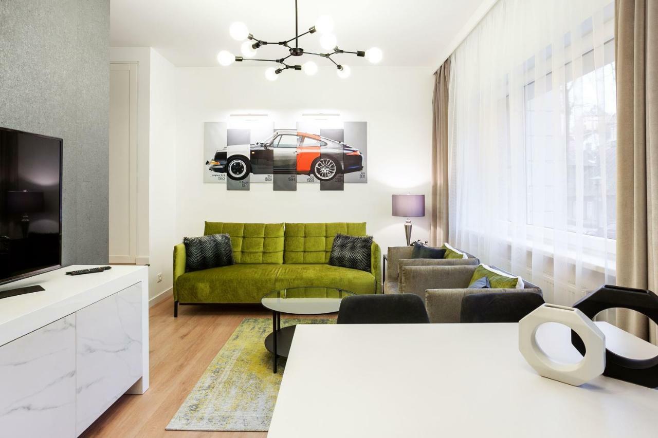 Luxury For Everyone - Hills Park Lux Apartments 2 VNO Buitenkant foto